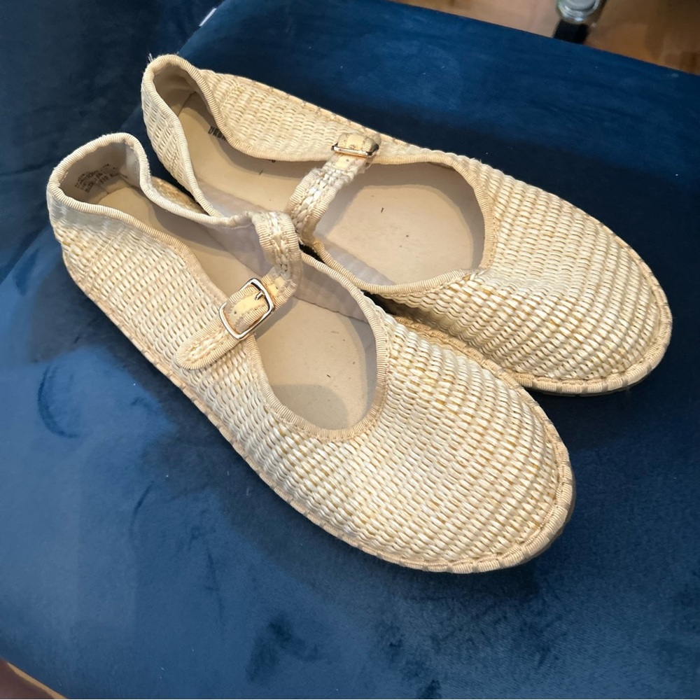Urban Outfitters Cream Espadrille Flats